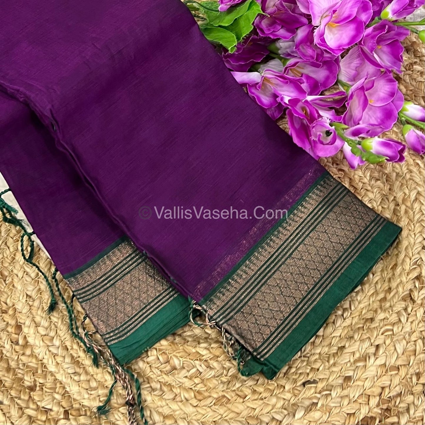 Dhaka Cotton Saree - VVDCS001
