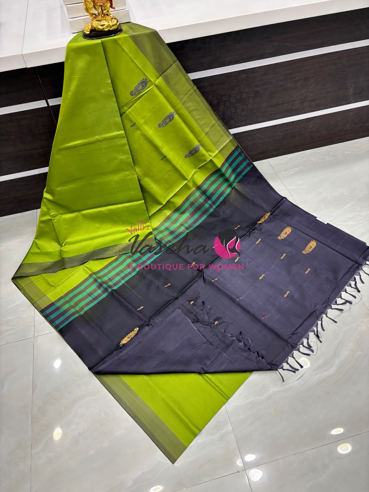 Vazhai Pattu Saree / Banana Pith - With Blouse - VVVPS002