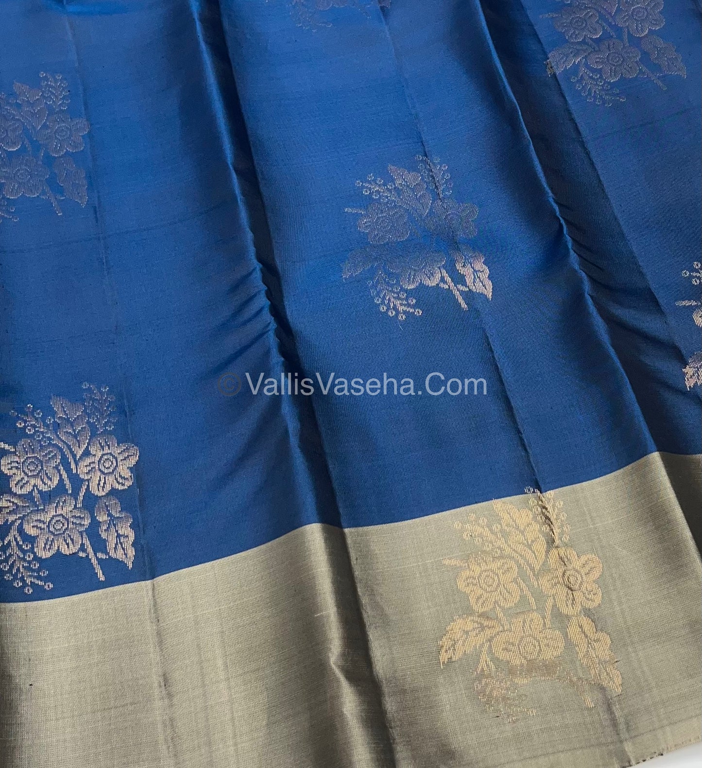 Half Mix - Pure Soft Silk Saree - VVPSS054