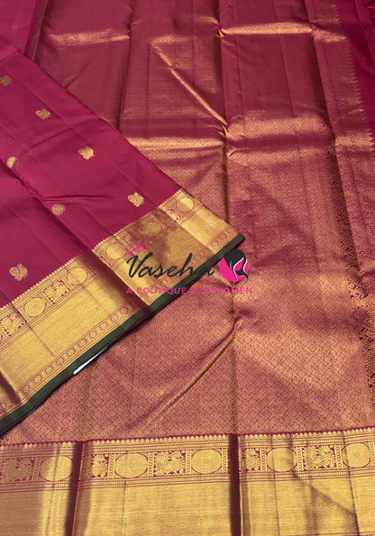 Pure Kanchipuram Silk Saree - Maroon Shade  - VVPS067
