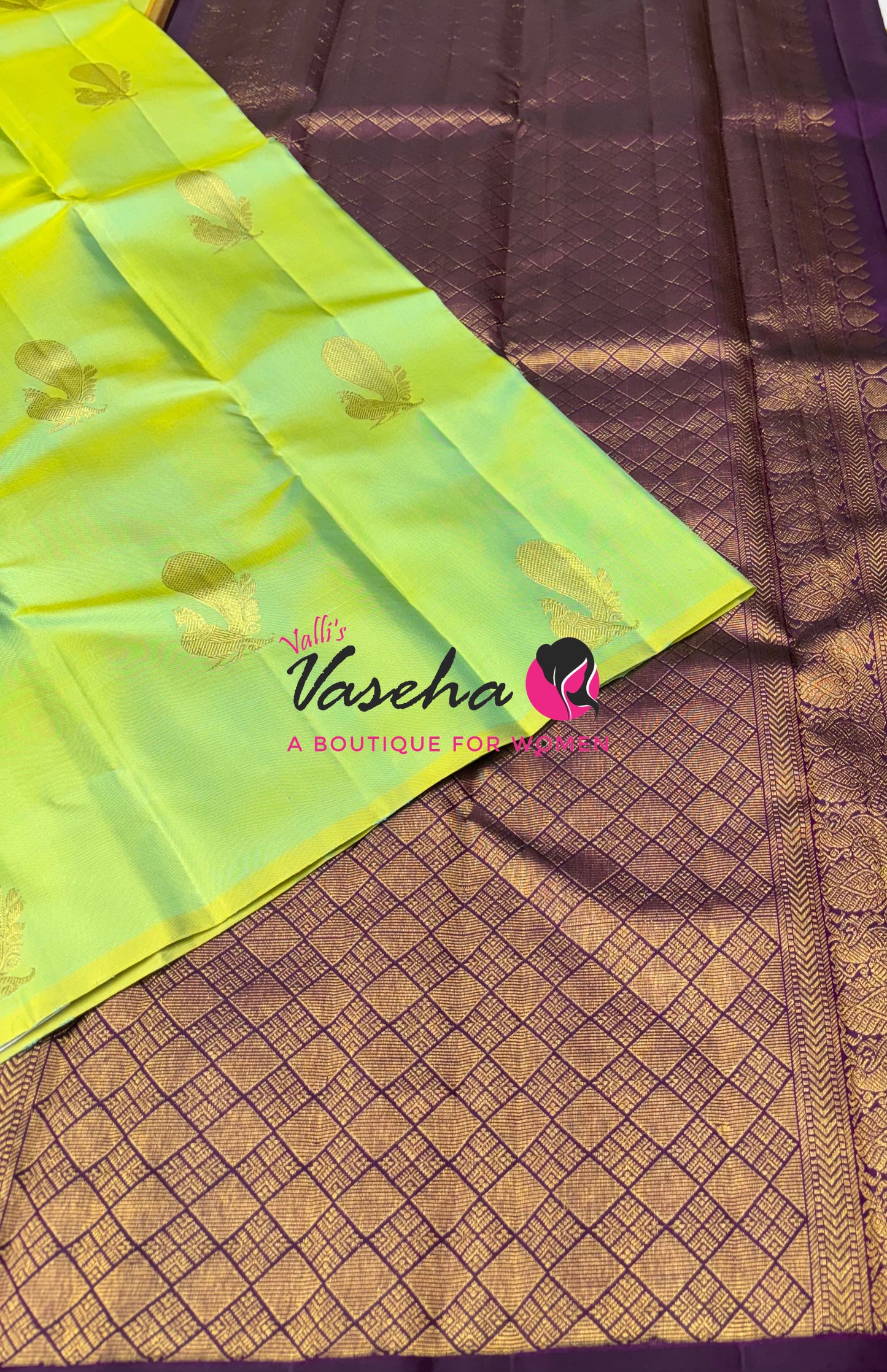 Pure Kanchipuram Silk Saree - Borderless - Light Lemon Green with Purple - VVPS043
