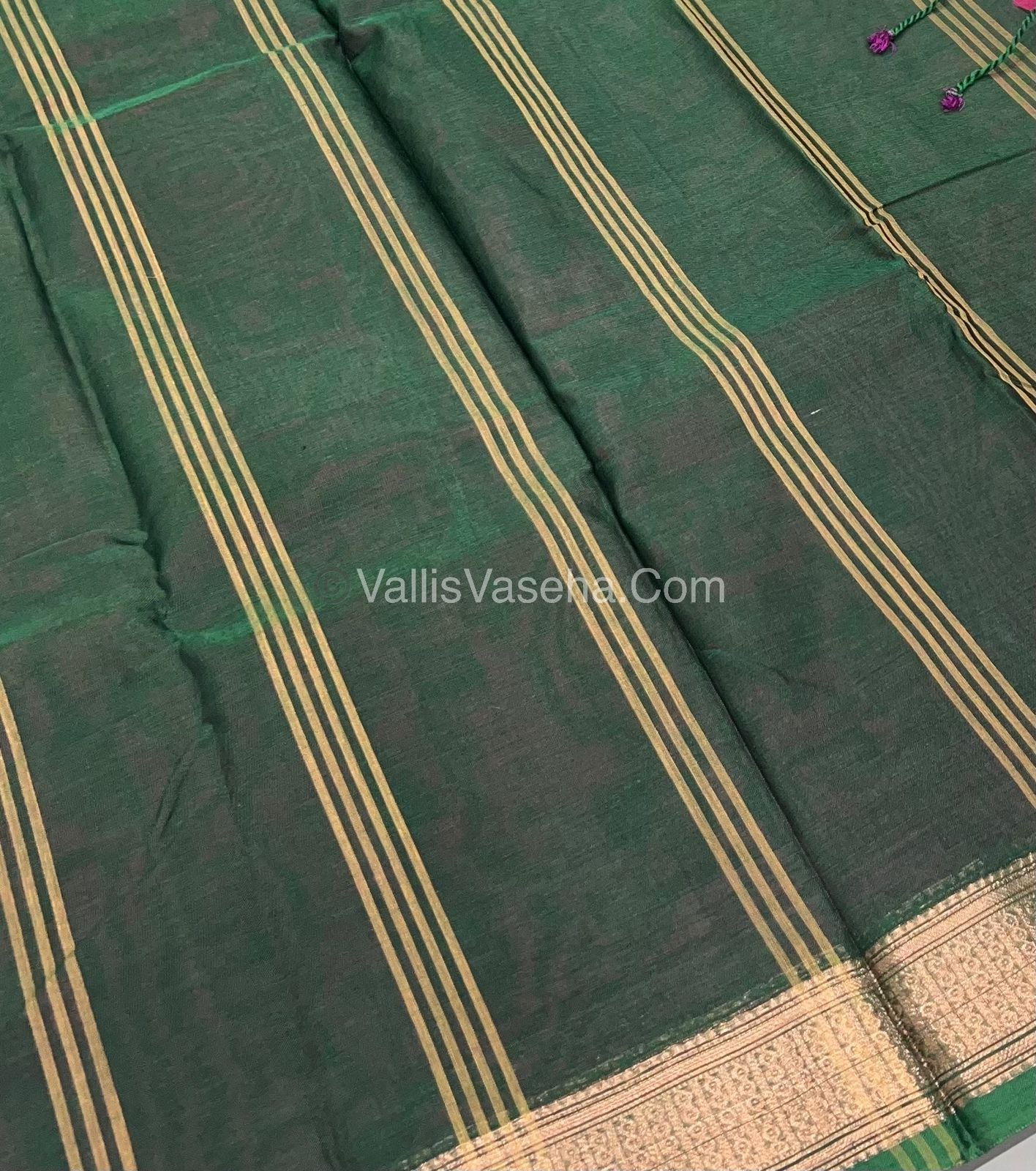 Dhaka Cotton Saree - VVDCS001