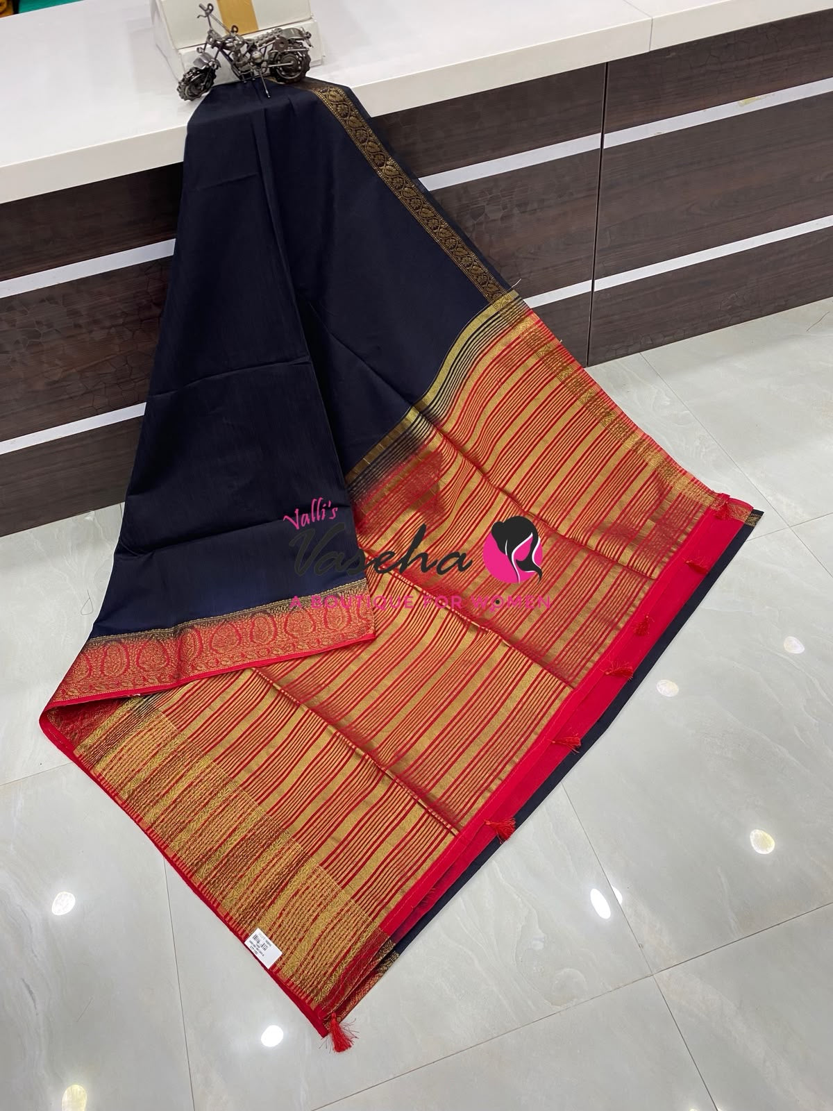 Semi Jute Silk Saree - Black With Red Shade - VVSJS001