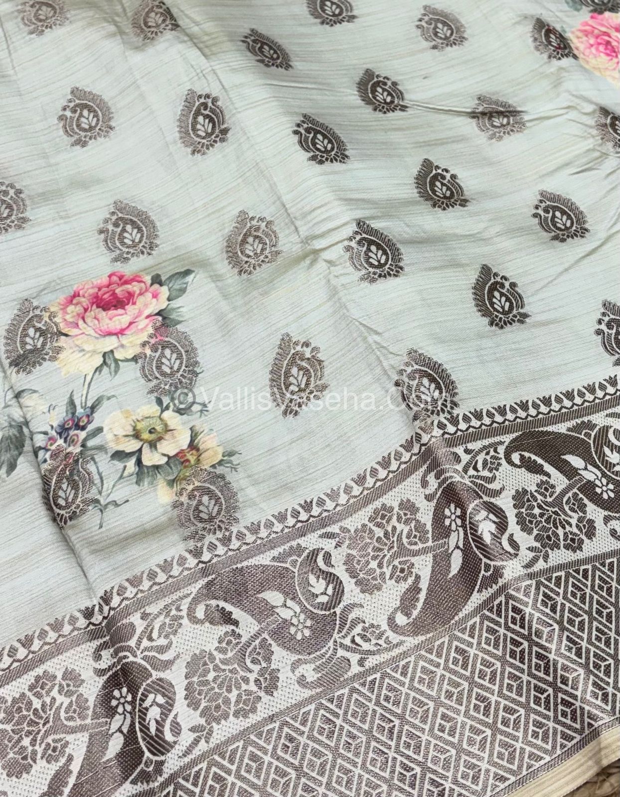 50% less - Offer Saree - Tussar  Saree - VVDS003