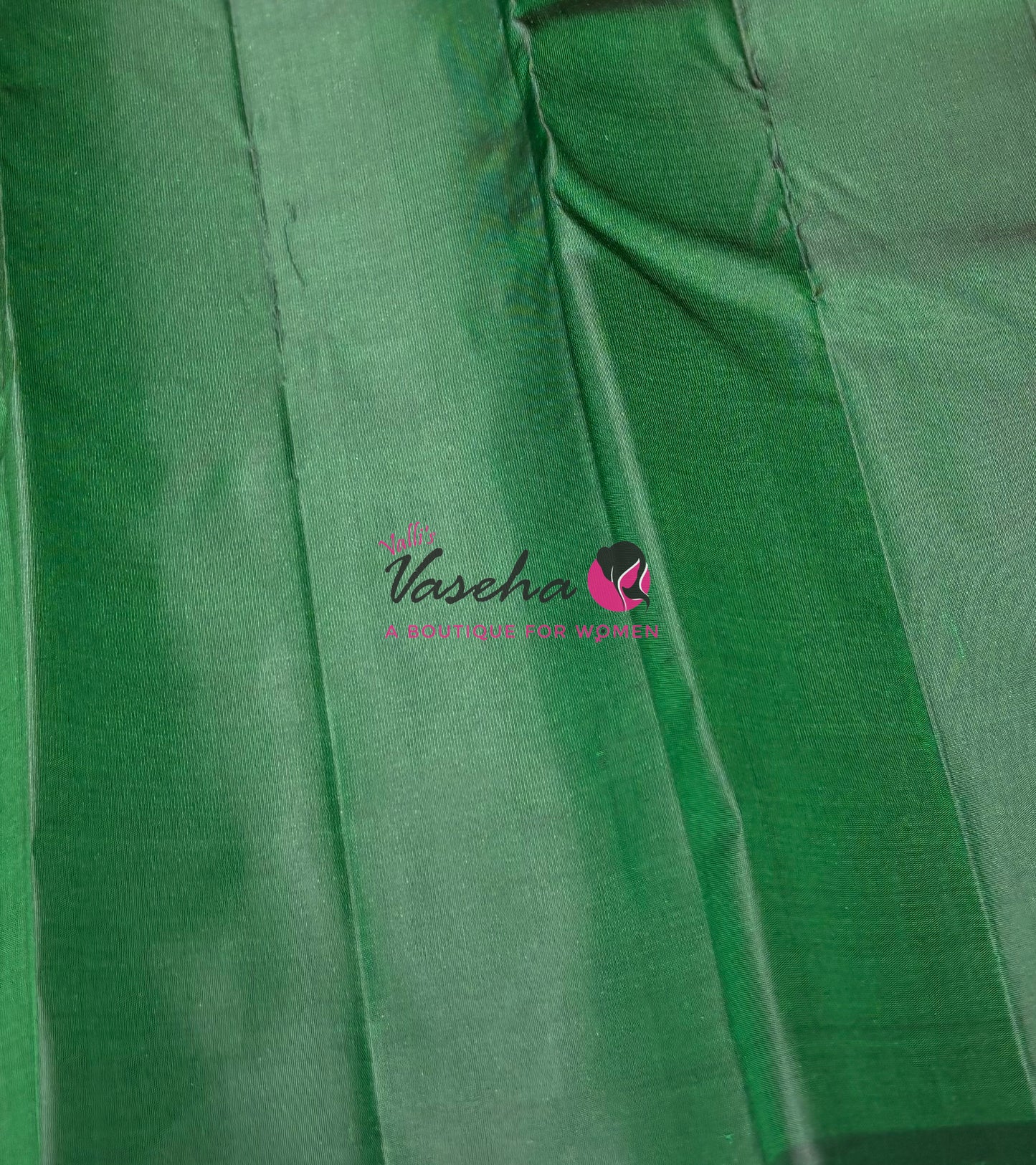 Pure Kanchipuram Silk Saree - Border Less - Pink with Green Combo - VVPS043