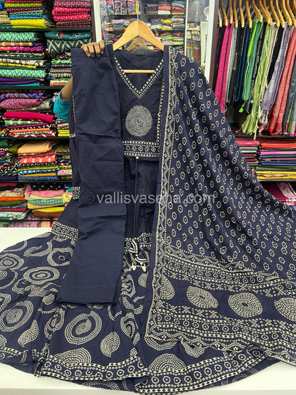 Anarkali - Navy Blue Shade - Salwar, Kameez & Duppatta(3pc)- Fancy Cotton - VVRAS001