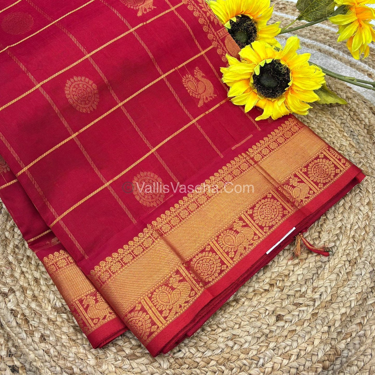 Pure Silk Cotton Saree - Mayil & Chakkaram Design - Red Shade- VVMC001