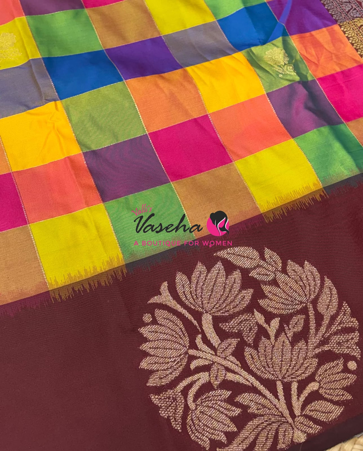 Semi Soft Silk  - Madras Checks Pattern - Maroon Shade  - VVSSS042