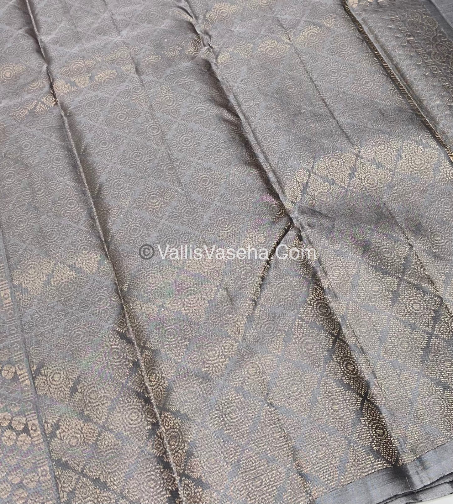 Half Mix - Pure Soft Silk Saree - VVPSS030