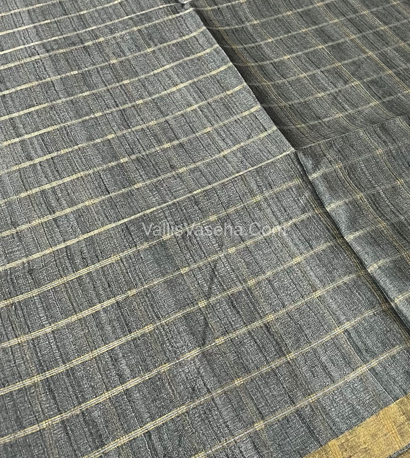 Semi Gicha Tussar Silk Saree - checks pattern - VVSGT001