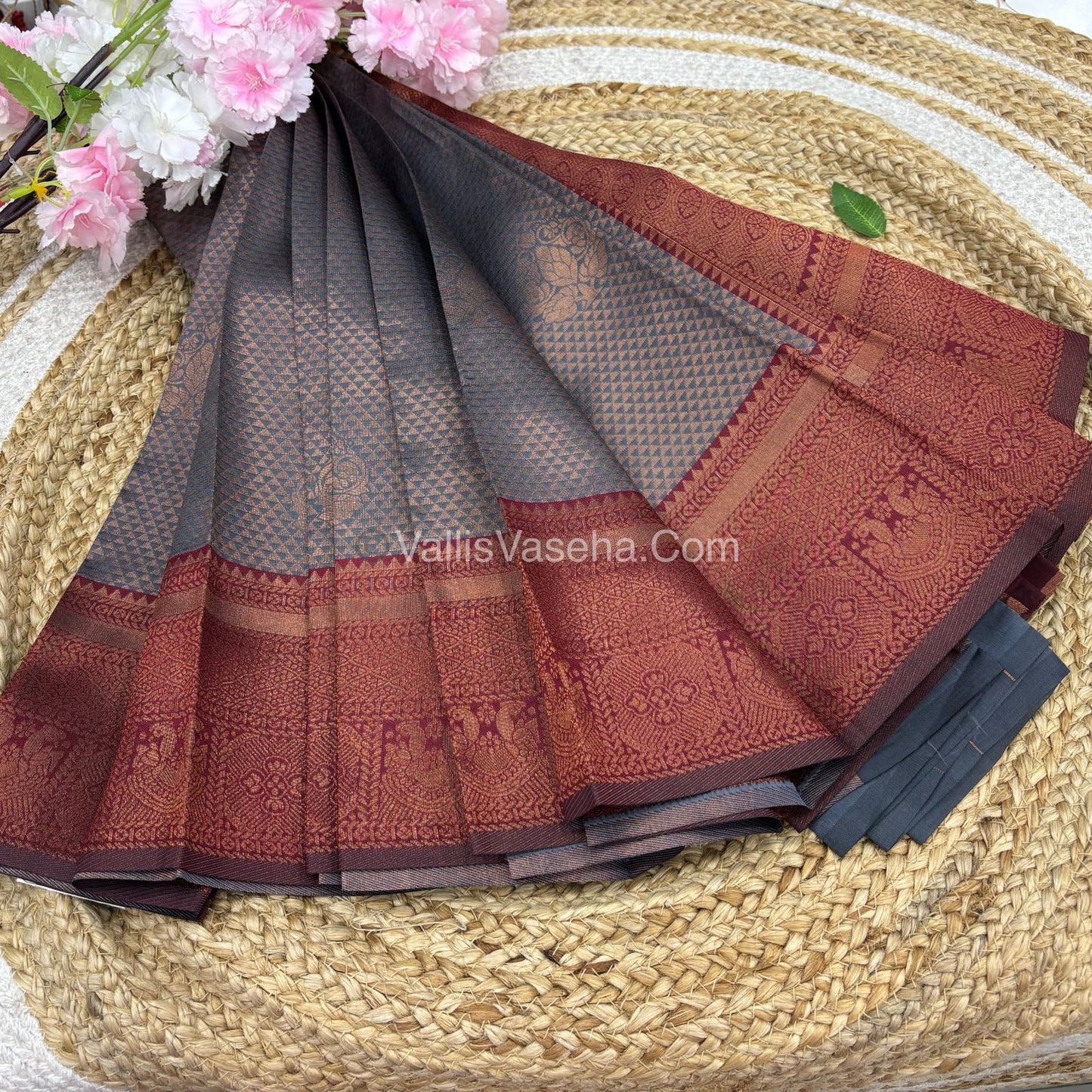 30% less - Offer Saree - Semi Silk Saree - VVDS005