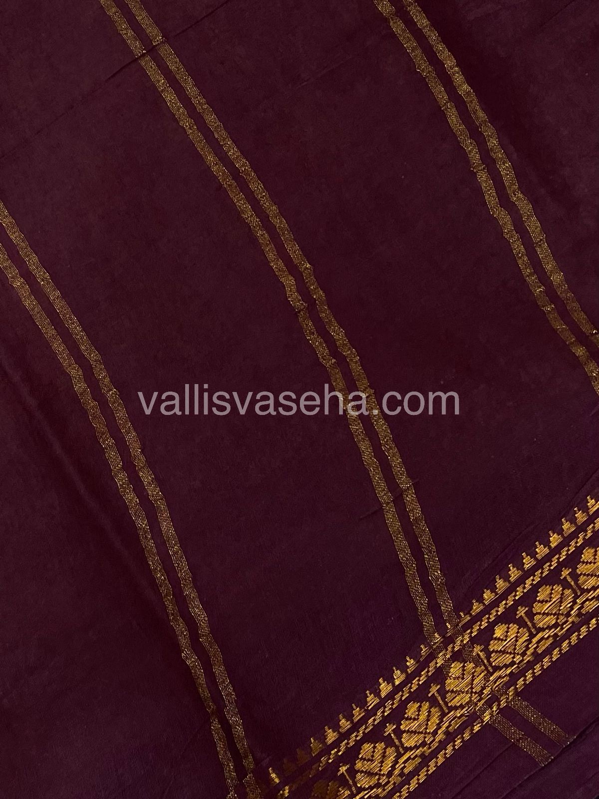 Sungudi Cotton Saree  - Tamil Letters Print - VVSTP001