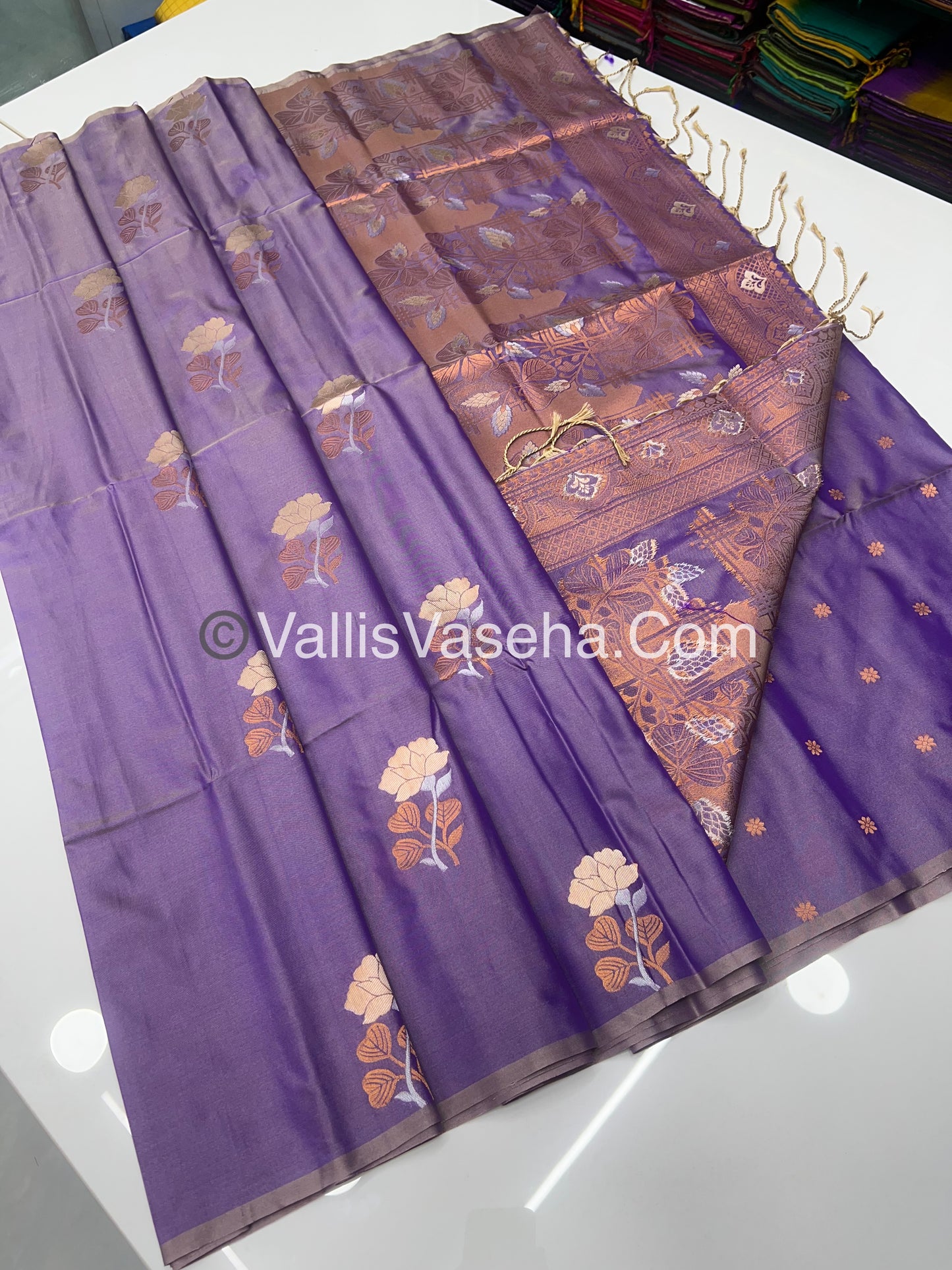 Semi Soft Silk - Border less -Creamish Lavender Shade -VVSSS007