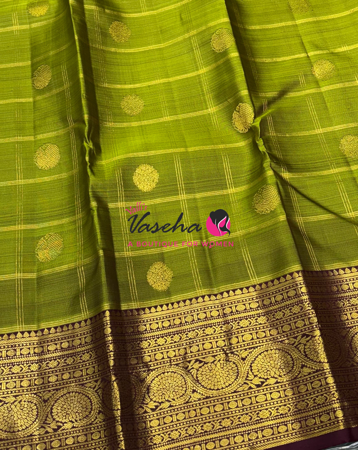 Pure Kanchipuram Silk Saree - Green   With Wine Brown - VVPS097