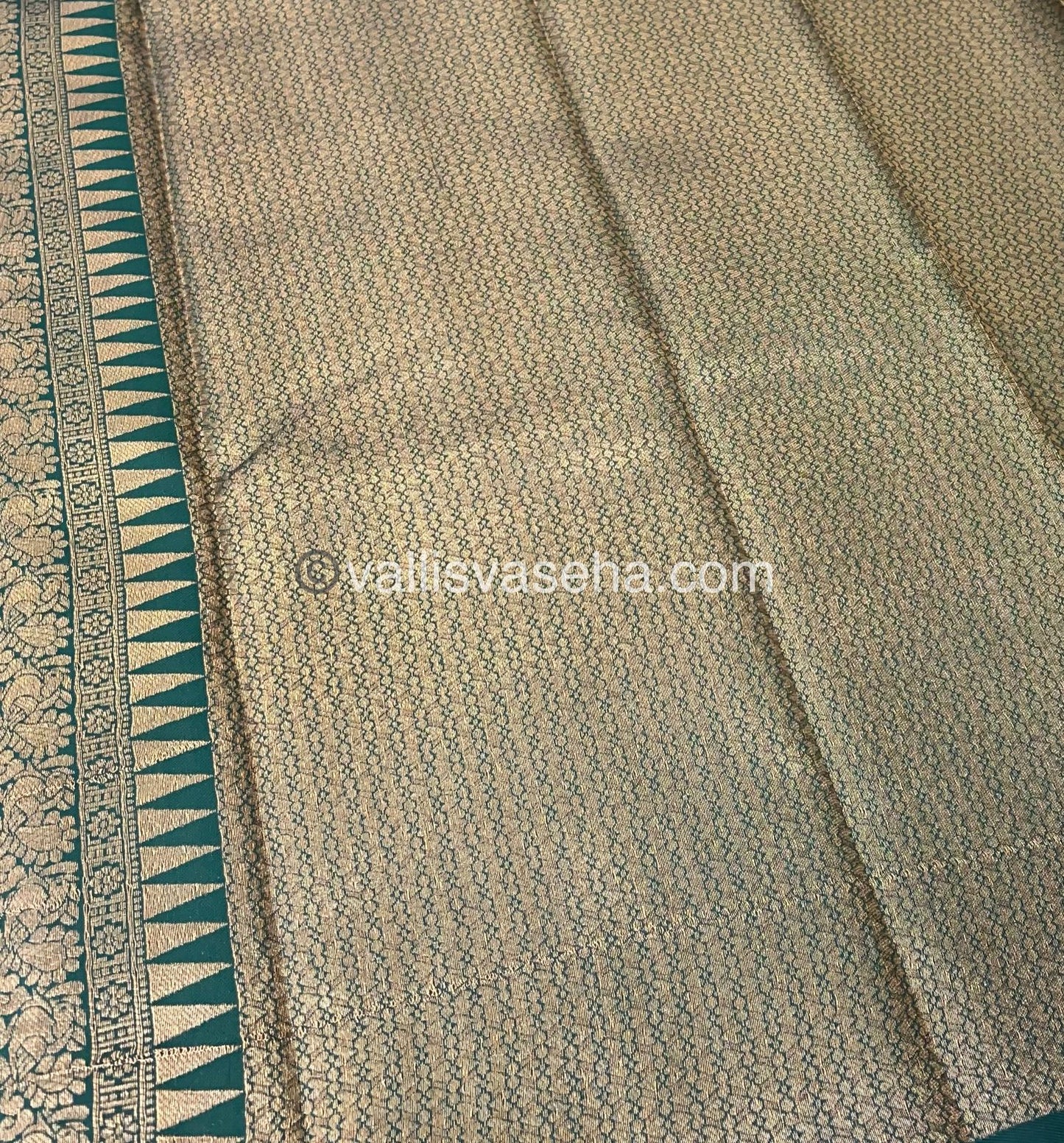 Kanchi Semi Silk - Mayil & Chakkaram design - Yellow with Green - VVKSS001