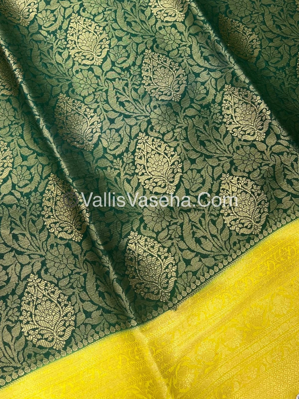 40% less - Offer Saree - Semi Soft Silk Saree - VVDS006