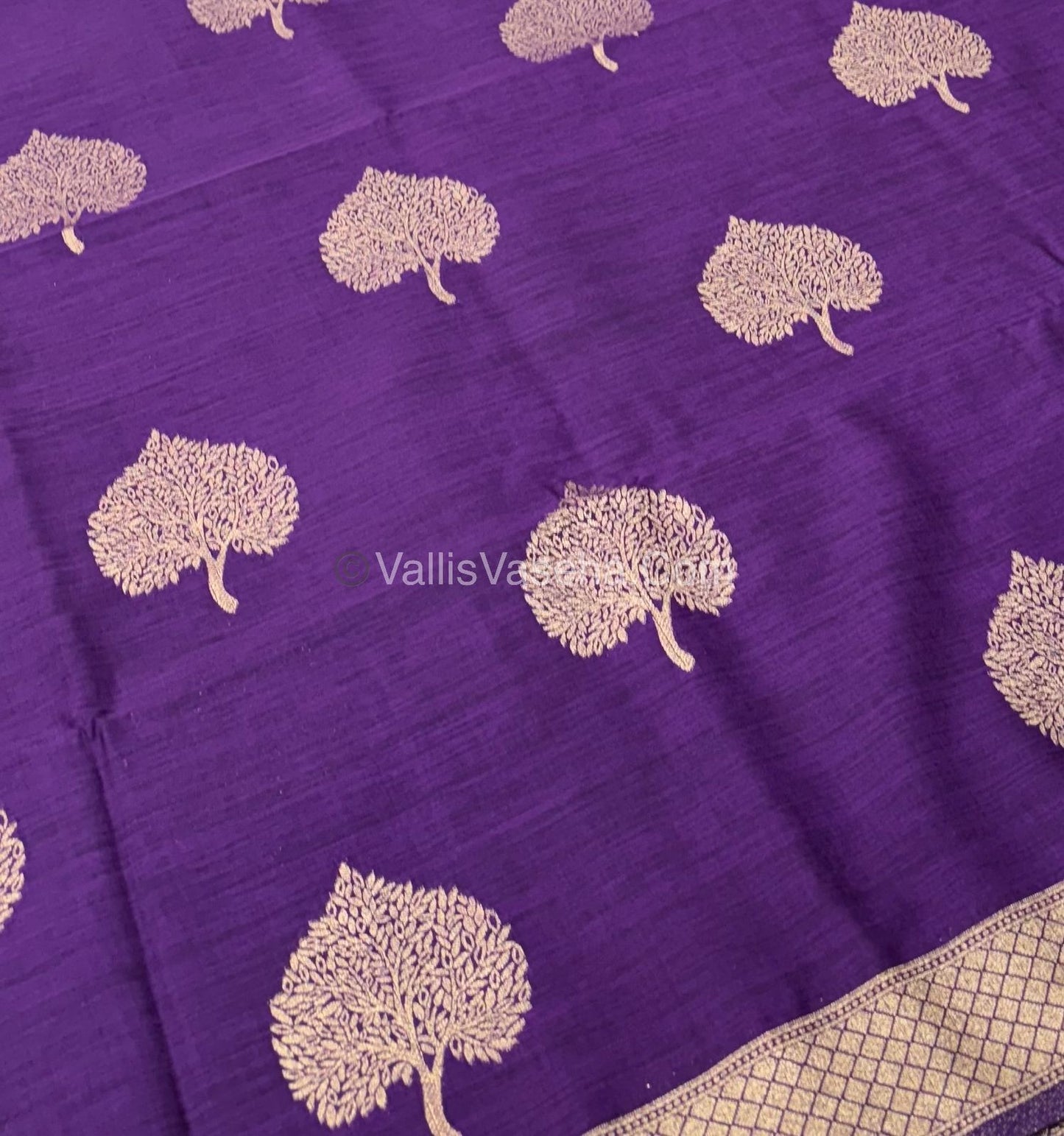Banarasi - Heritage Silk - Semi Kathan Silk -  Purple Shade - VVBHS007