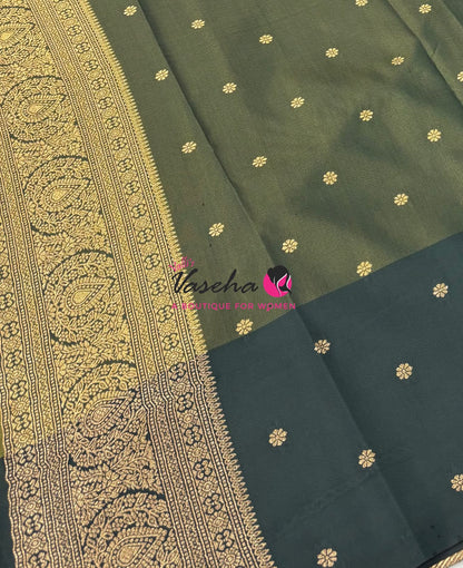 Semi Soft Silk -  Green With Green Combo - VVSSS039