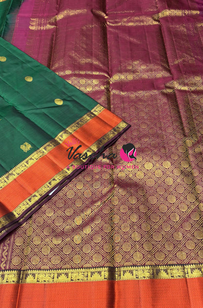 Pure Kanchipuram Silk Saree - Green & Maroon Combo - VVPS038