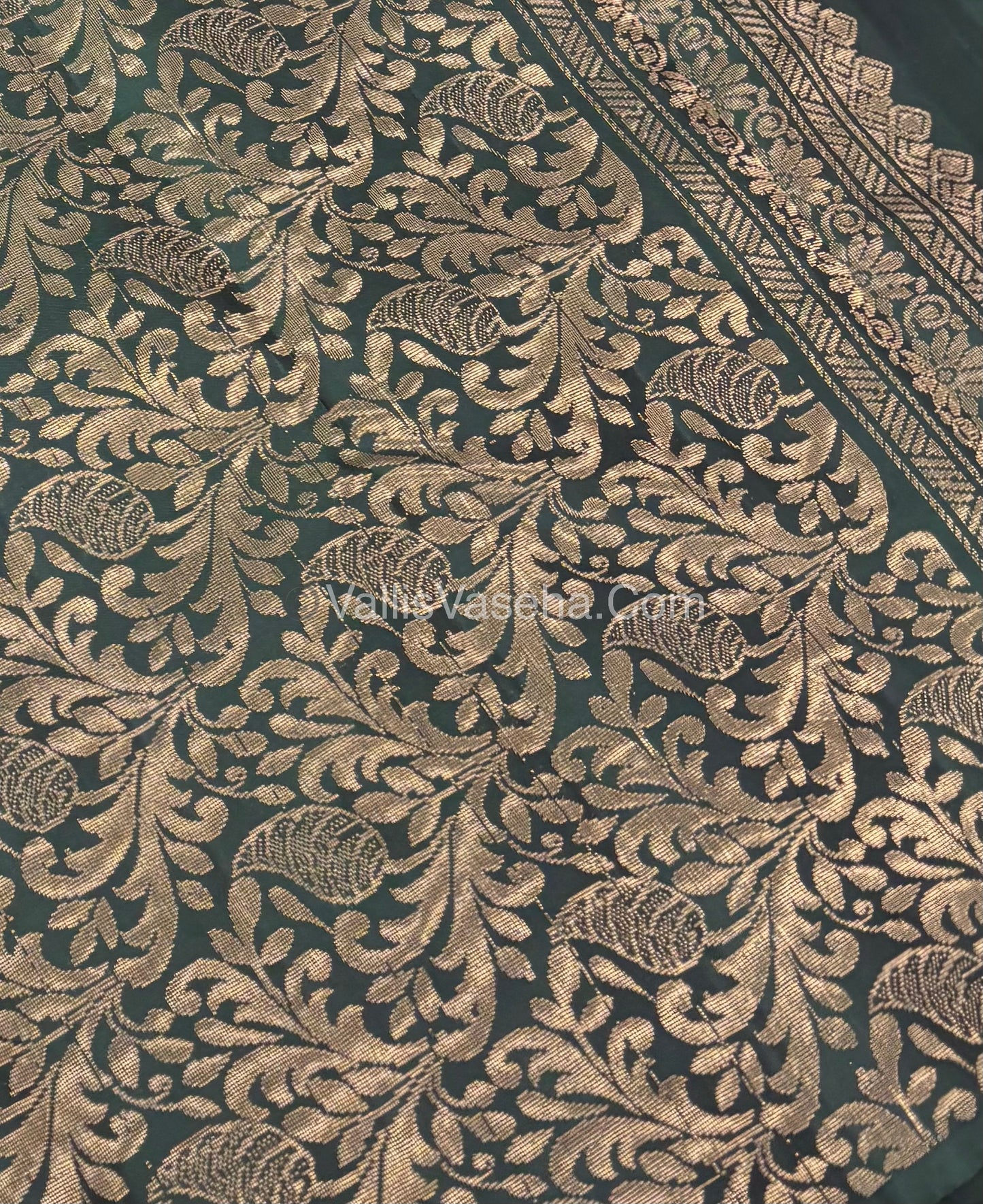 Half Mix - Pure Soft Silk Saree - VVPSS054