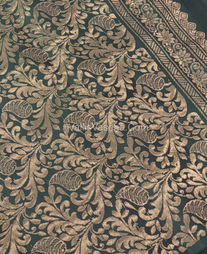 Half Mix - Pure Soft Silk Saree - VVPSS054