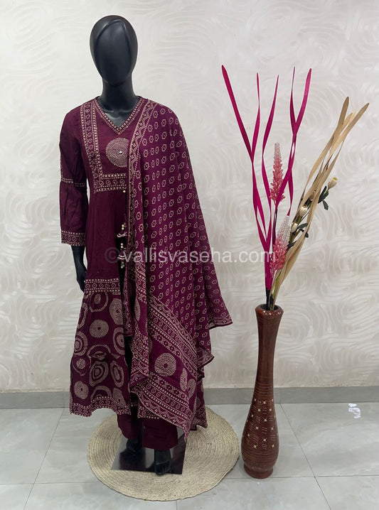 Anarkali - Wine Shade - Salwar, Kameez & Duppatta(3pc)- Fancy Cotton - VVRAS001