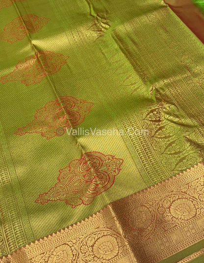 Semi Bridal Kanchipuram Silk - Red With Green  Shade  - VVSBK001