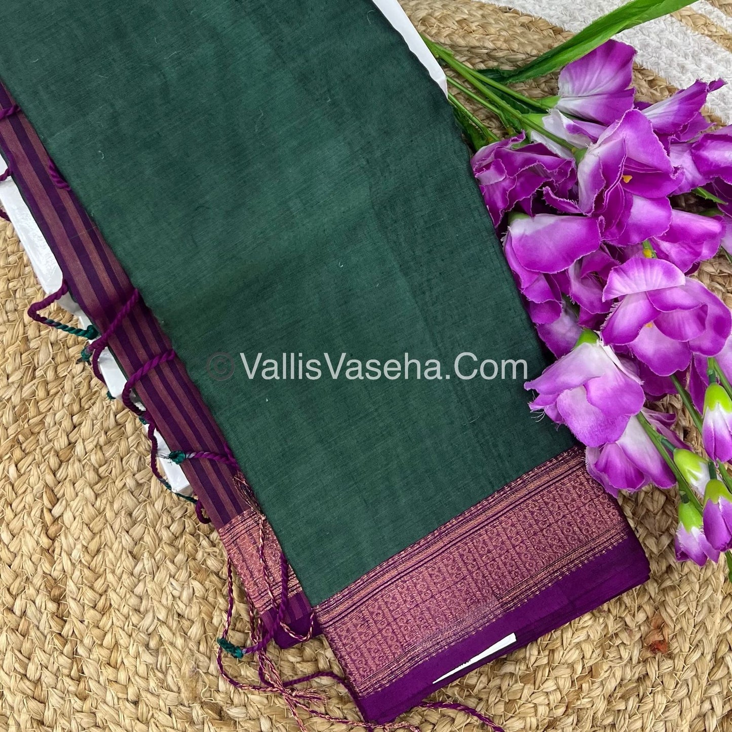 Dhaka Cotton Saree - VVDCS002