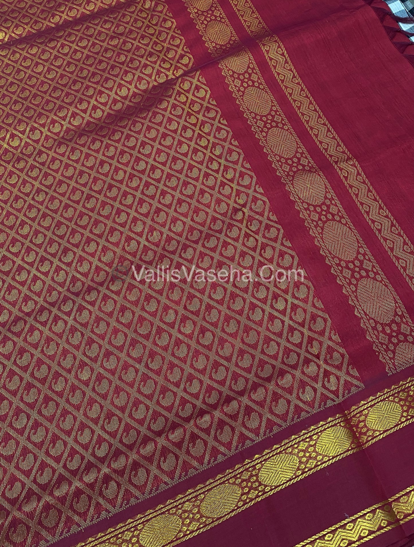 Pure Korvai Silk Cotton With Retta Petta Border - White & Black kattam pattern with Maroon - VVKSC003