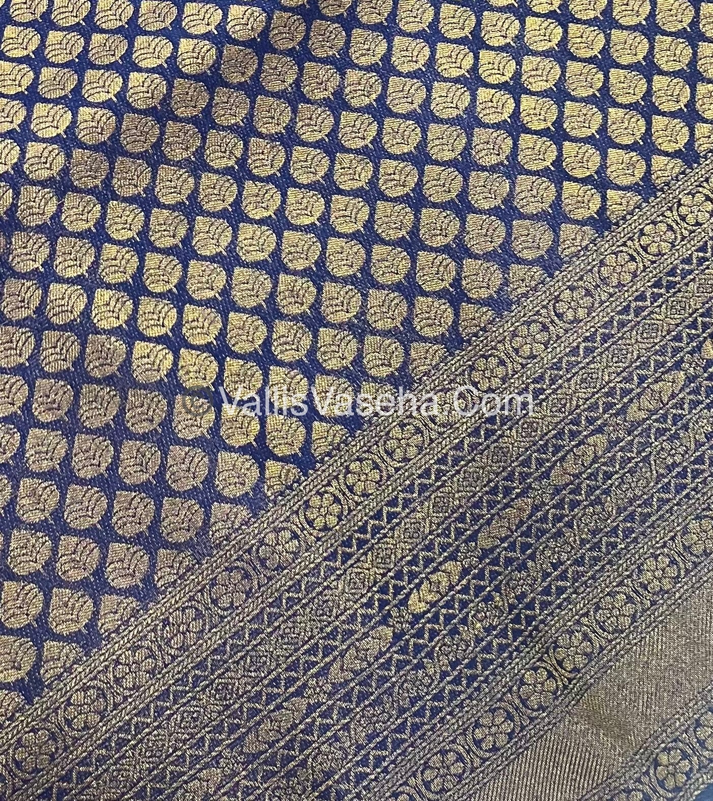 50% less - Offer Saree - Semi Soft Silk Saree   - VVDS006