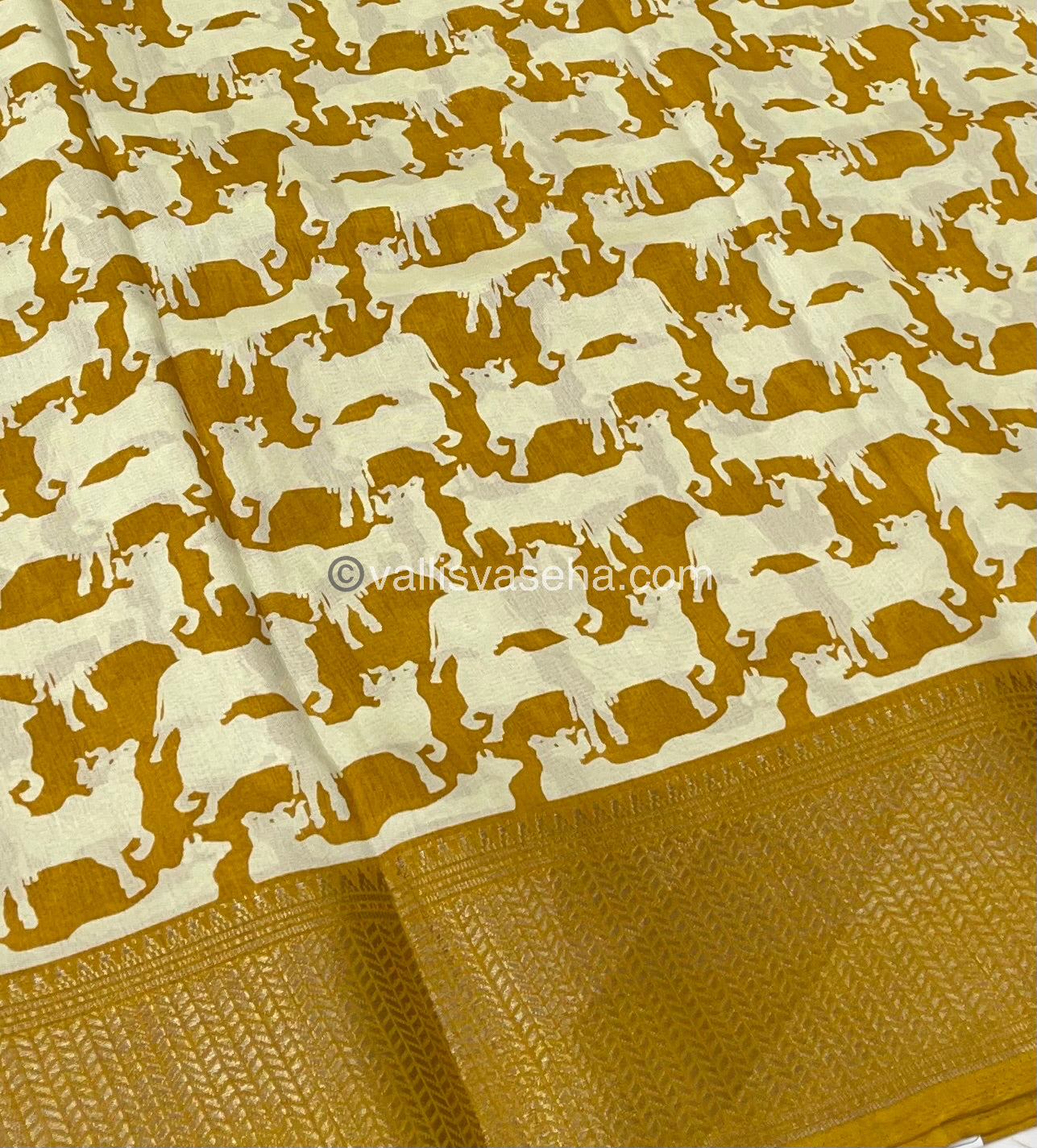 Semi Binny Silk | Pitchwai print | Happy sale | 30% less  - VVHS003