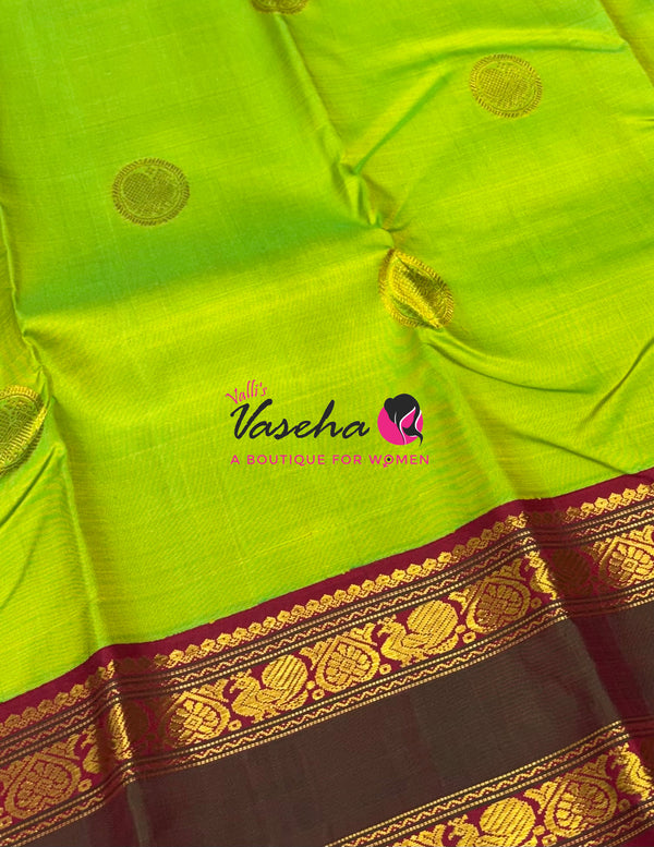 Pure Korvai Kanchipuram Silk Saree - Parrot Green & Maroon Combo - VVPS022