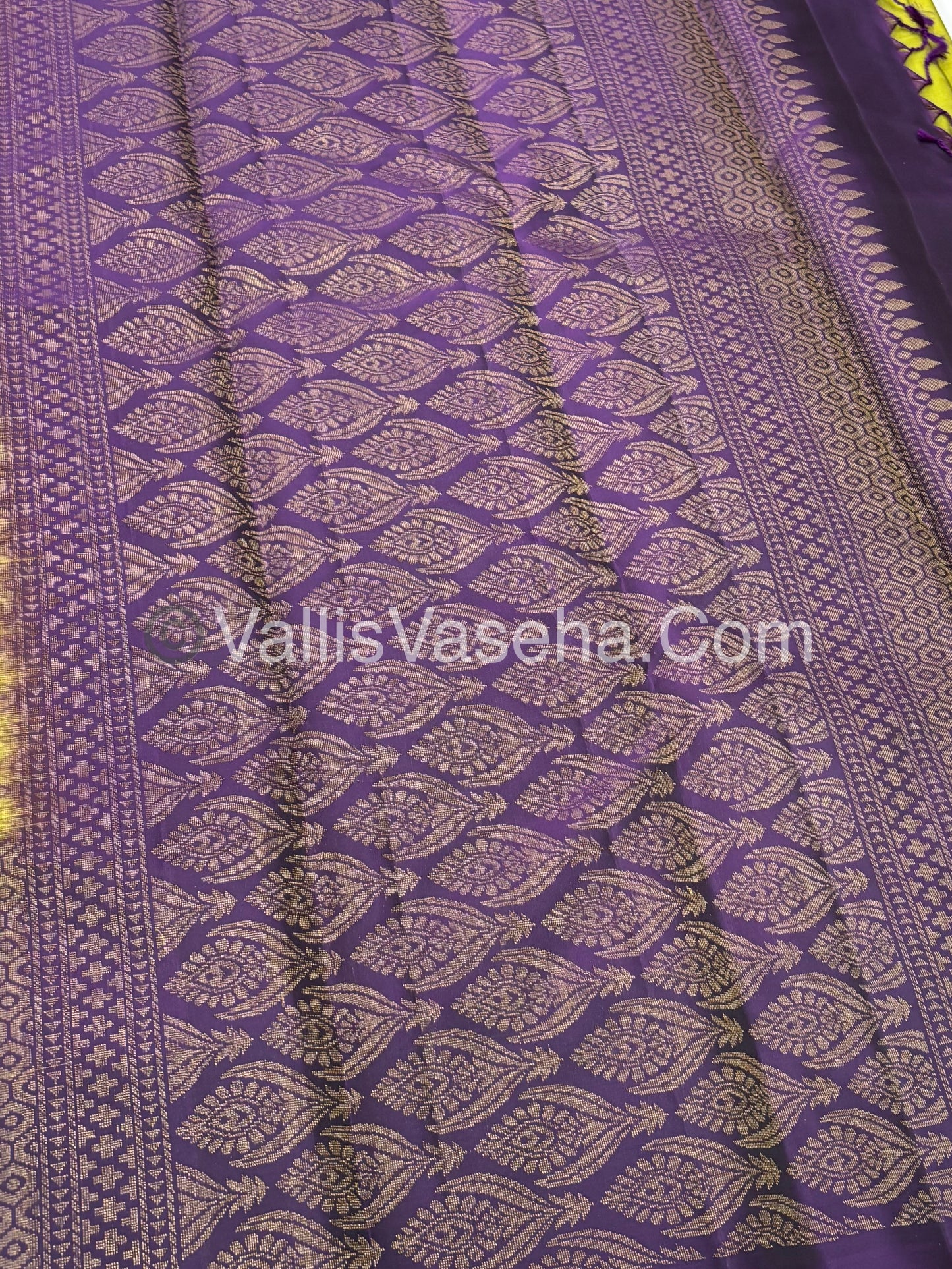 Half Mix - Pure Soft Silk Saree - VVPSS075