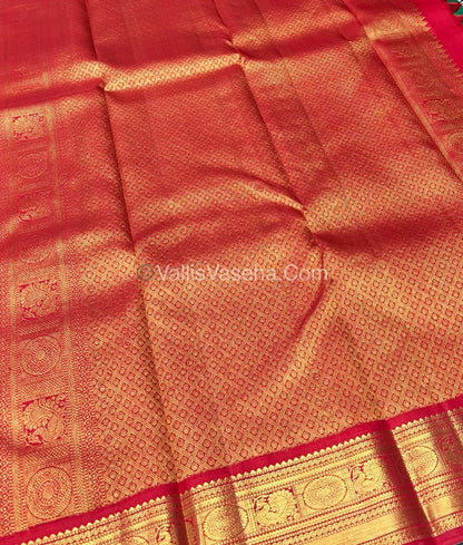 Pure Kanchipuram Silk Saree - Green & Red Combo - VVPS011