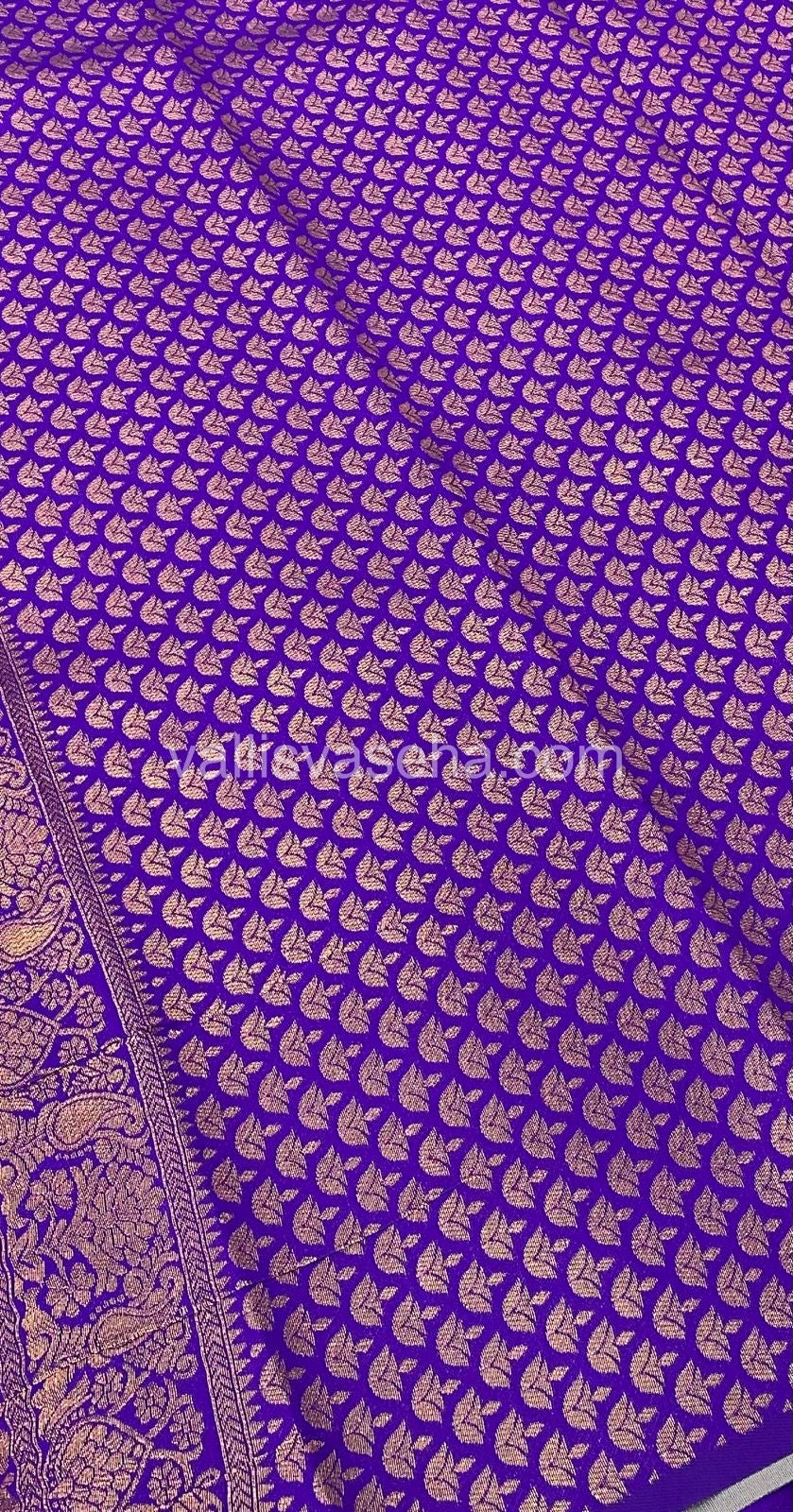 Kanchi Semi Silk - Creamish Grey with Violetish Purple - VVKSS001