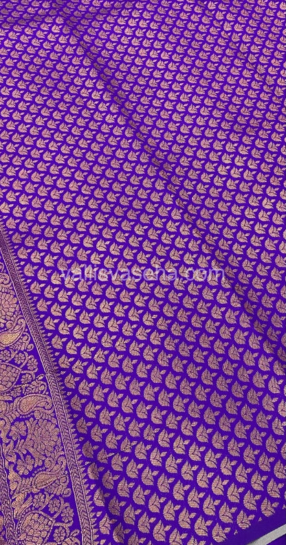 Kanchi Semi Silk - Creamish Grey with Violetish Purple - VVKSS001