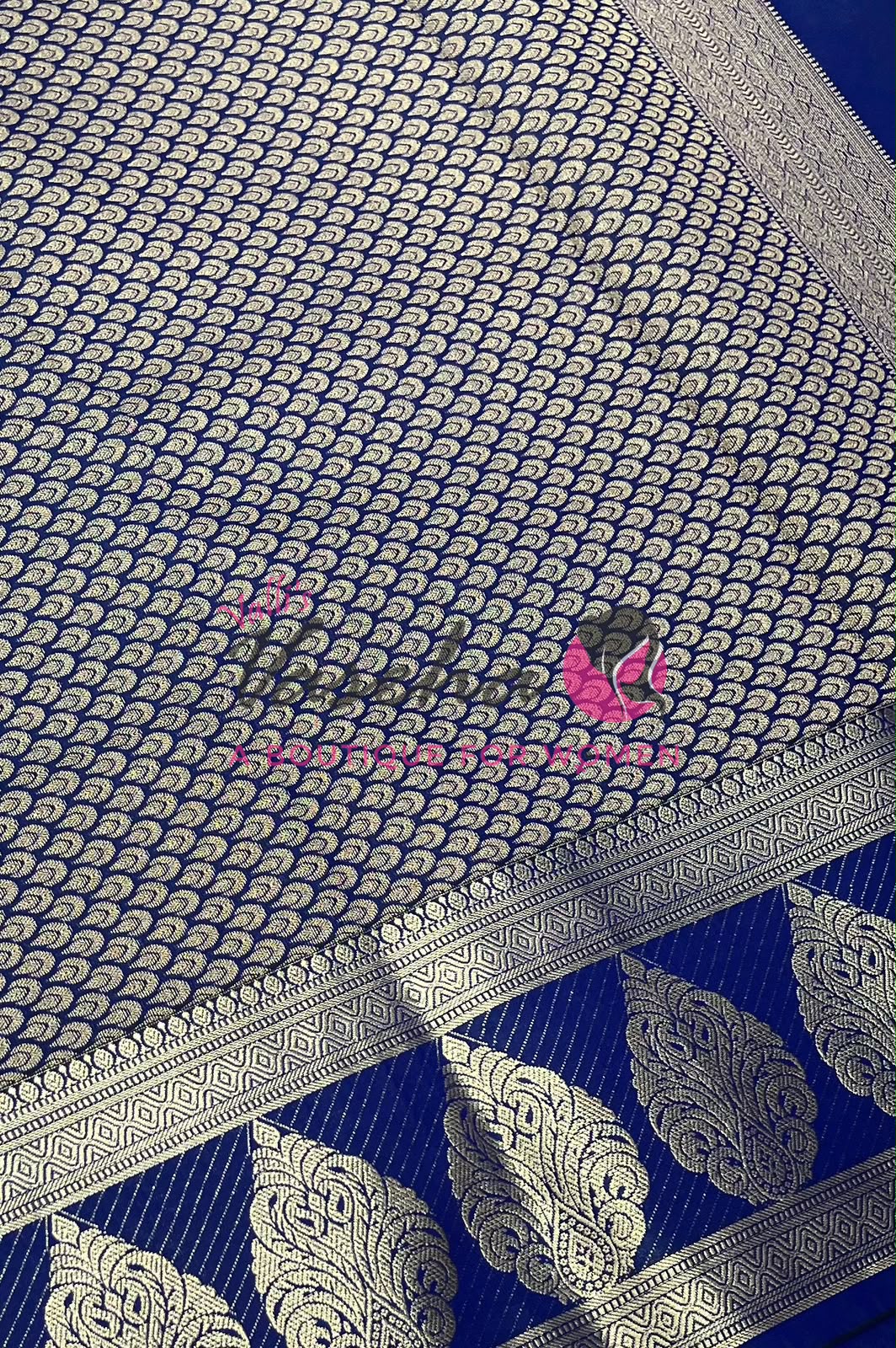 Semi Kanchi Silk - Vairavoosi Butta - VVSKS004 - Blue Shade