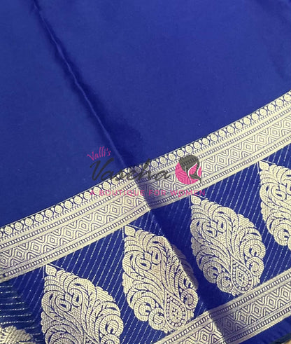 Semi Kanchi Silk - Vairavoosi Butta - VVSKS004 - Blue Shade