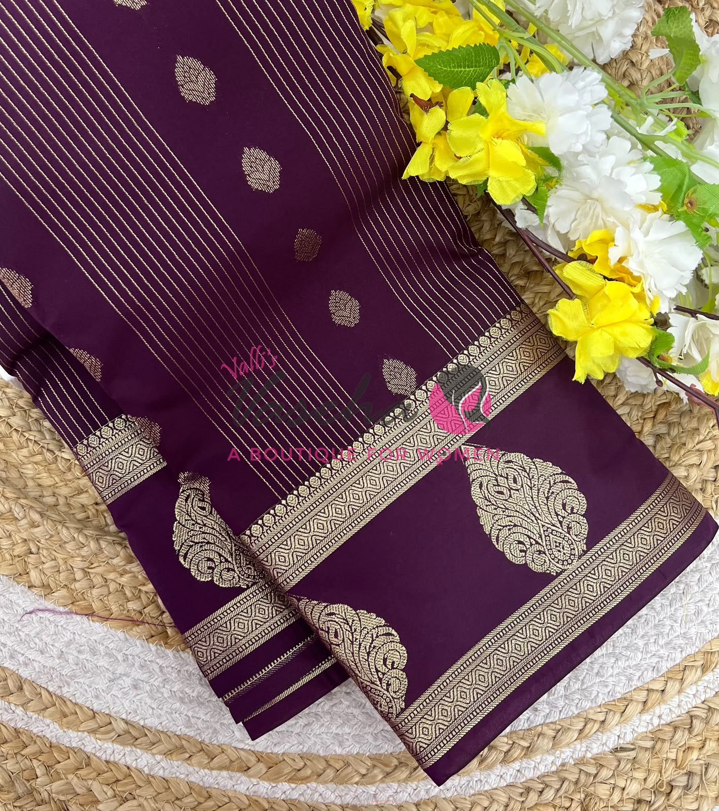 Semi Kanchi Silk - Vairavoosi Butta - VVSKS004 - Wine Shade