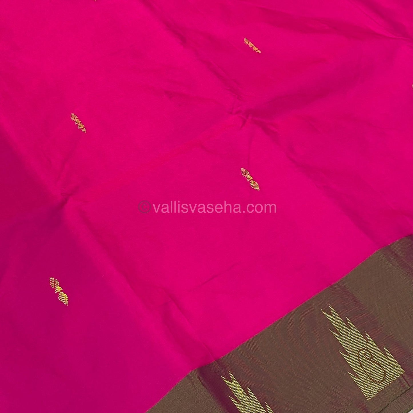 Semi Silk Saree - Kanchi Pattu Style - VVSSS004