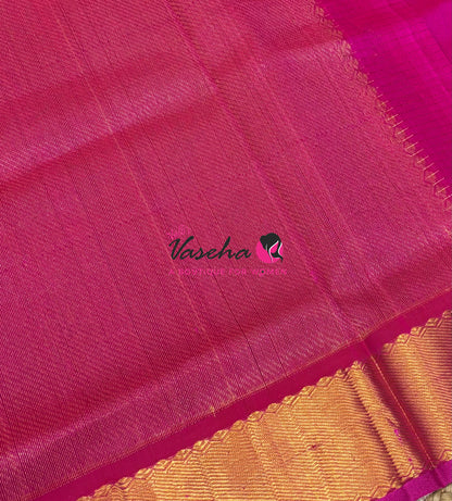Pure Silk Cotton Saree - Mayil & Chakkaram Design - Dual Tone Green With Pink Shade  -VVMC002