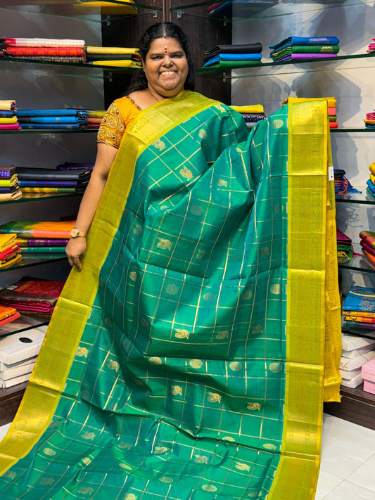 Pure Silk Cotton Saree - Mayil & Chakkaram Design - Green with Lemon Green - VVMC001