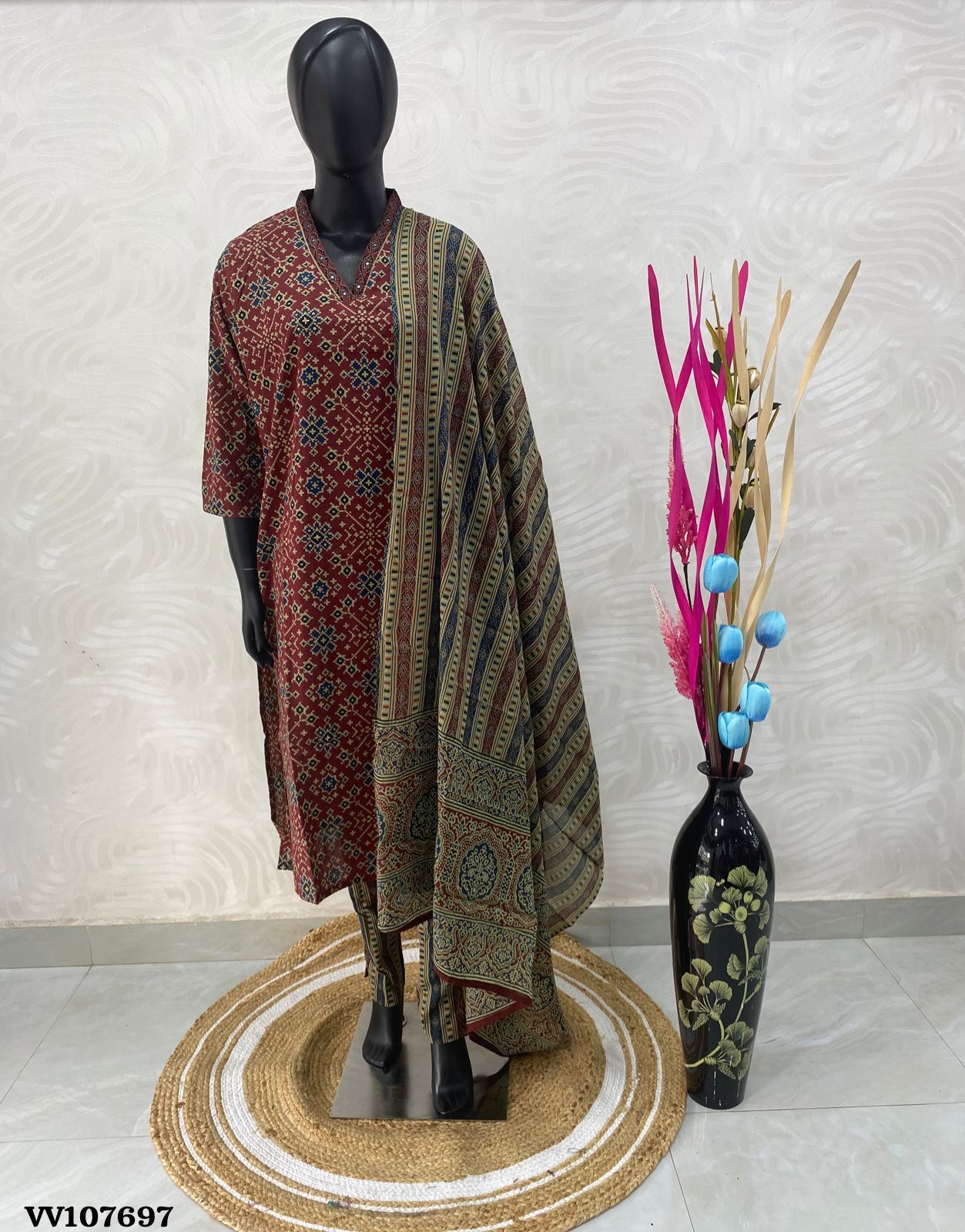 Ready Made - Salwar, Kameez & Duppatta(3pc) -Merun Shade - Ajrakh Print - VV107697