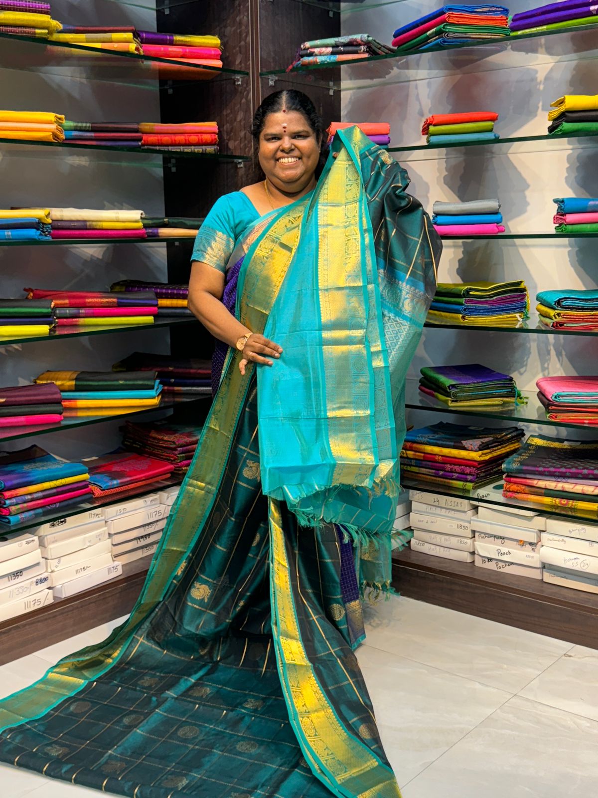 Pure Silk Cotton Saree - Mayil & Chakkaram Design