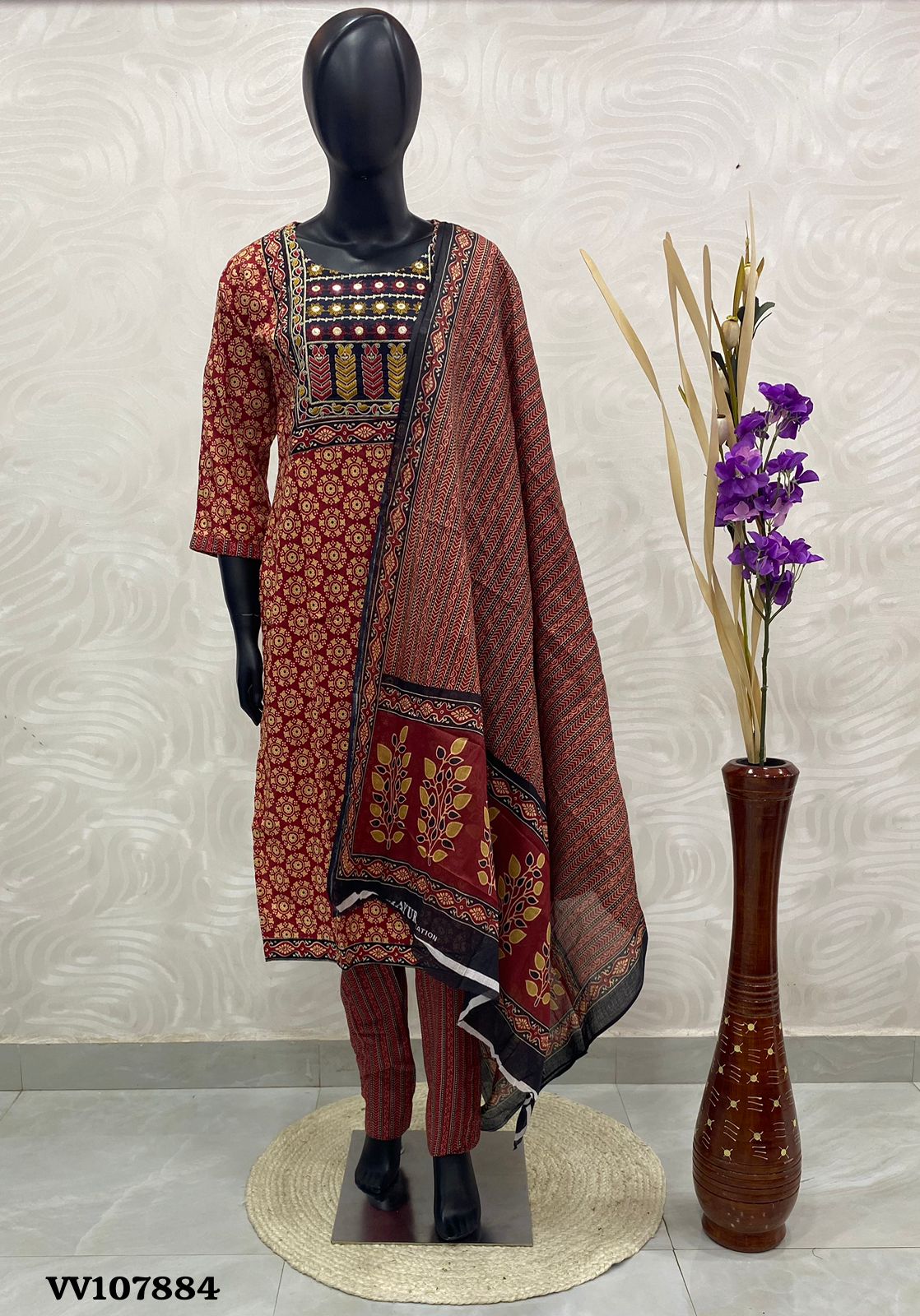 Ready Made - Salwar, Kameez & Duppatta(3pc) -Ajrakh Print - VV107884